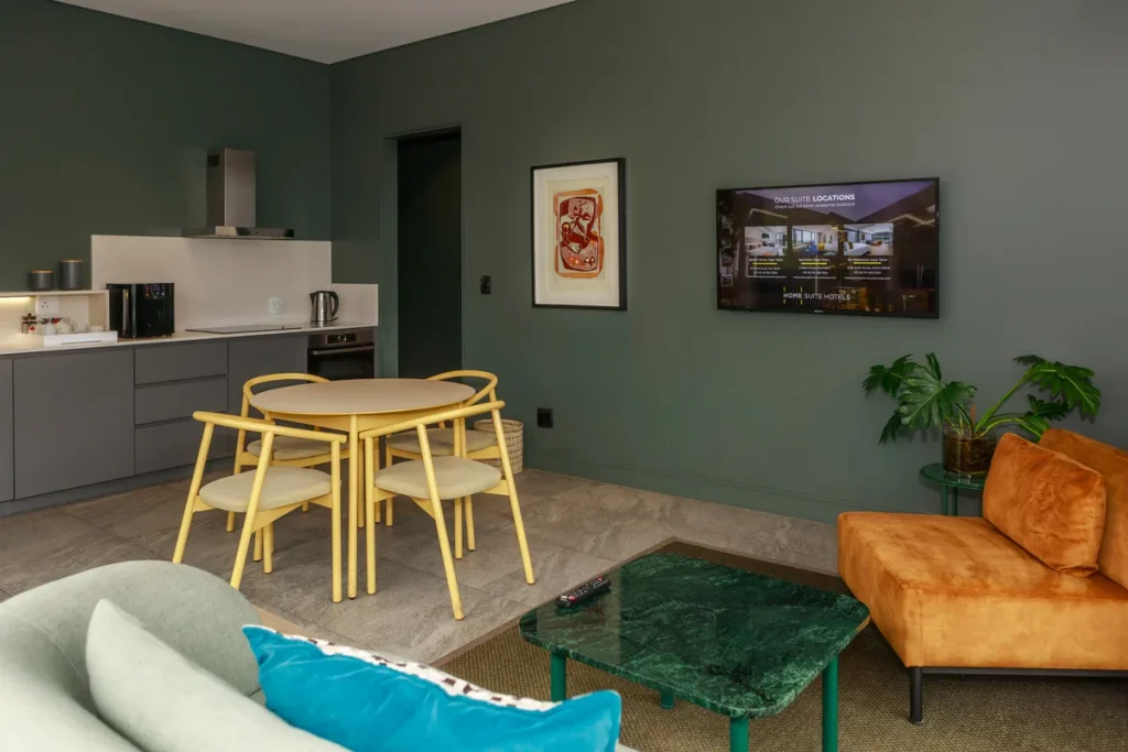 Rosebank — The Home Suite